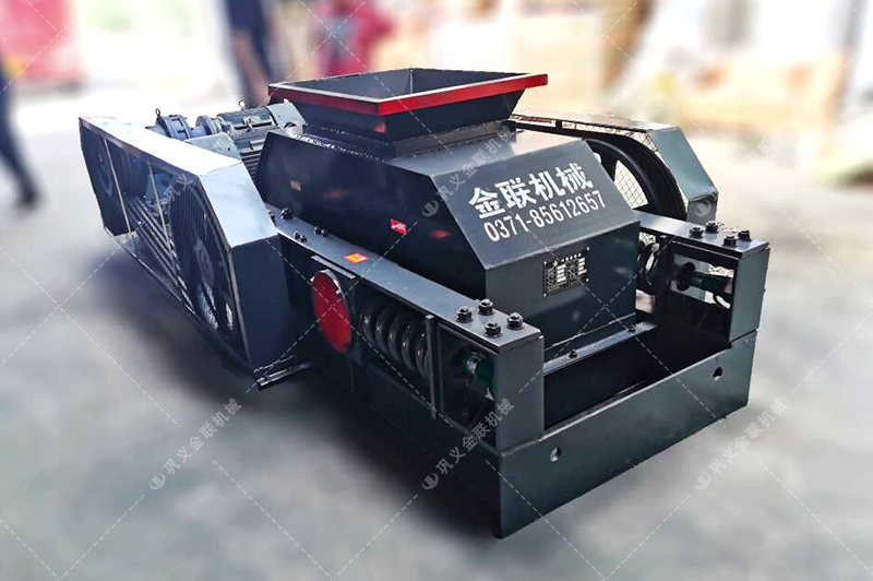 對輥式破碎機(jī)|對輥破碎機(jī)|對輥破碎機(jī)價(jià)格|河南雙輥破碎機(jī)生產(chǎn)廠家與報(bào)價(jià) 對輥式破碎機(jī)|對輥破碎機(jī)|對輥破碎機(jī)價(jià)格|河南雙輥破碎機(jī)生產(chǎn)廠家與報(bào)價(jià)