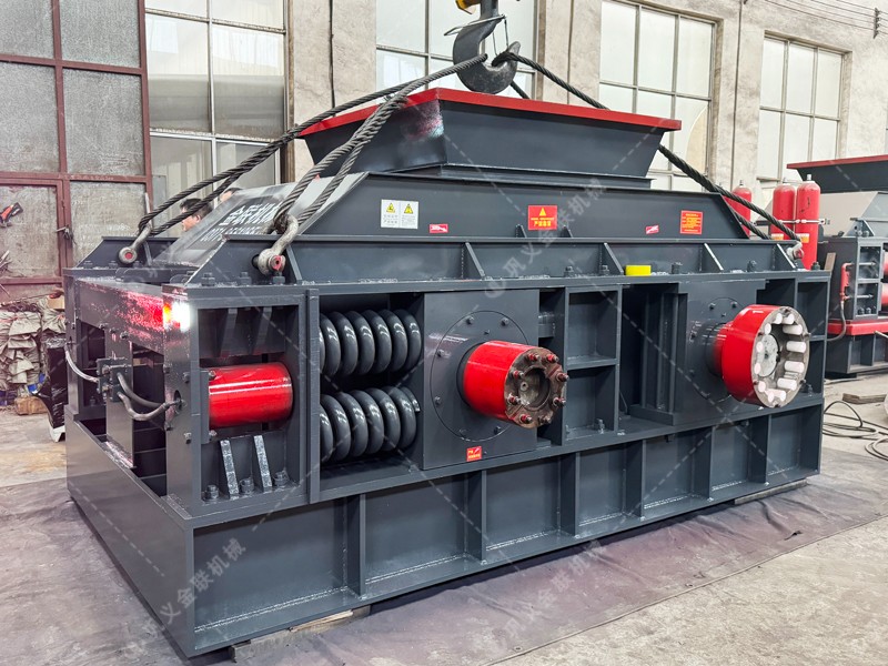 對輥破碎機(jī)為何能成為破碎領(lǐng)域的“效率之星”？